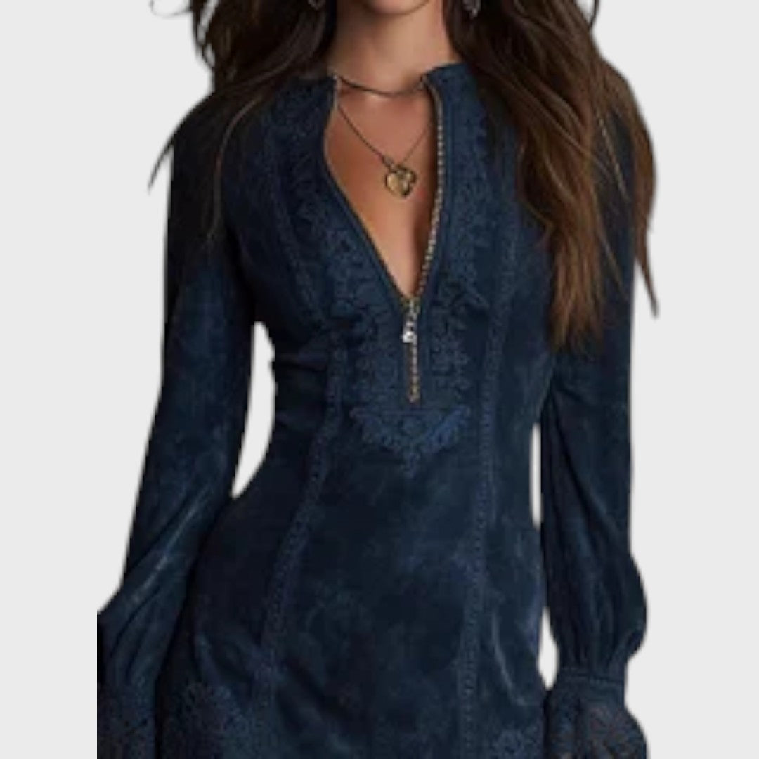 Rachel – Mini sukienka z niebieskiego zamszu z koronką